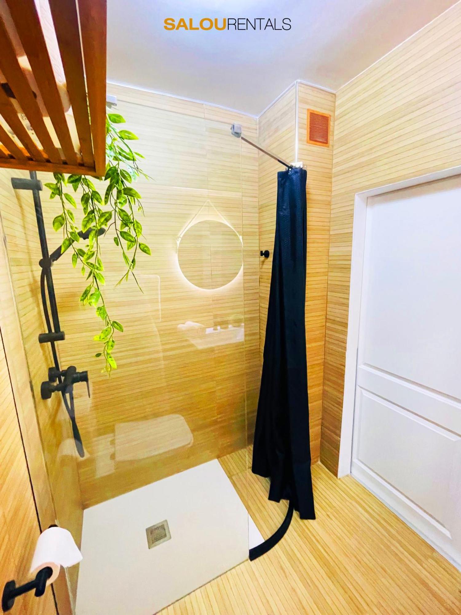 סאלו Daurada Oasis Suites - Renovated In 2024 - With Ac מראה חיצוני תמונה