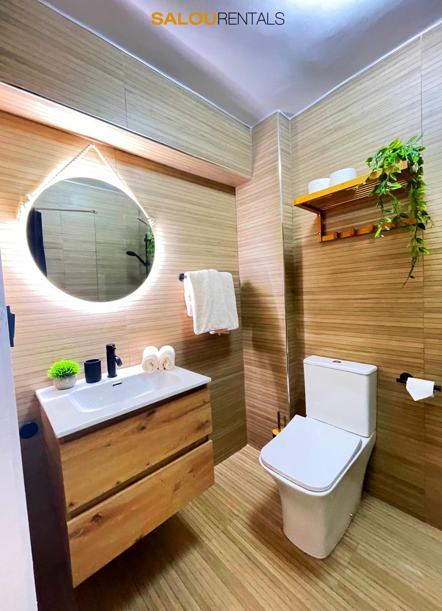 סאלו Daurada Oasis Suites - Renovated In 2024 - With Ac מראה חיצוני תמונה